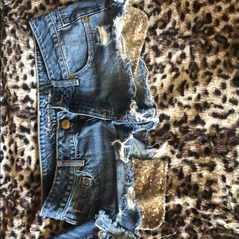 American Eagle Size 4 Jean shorts